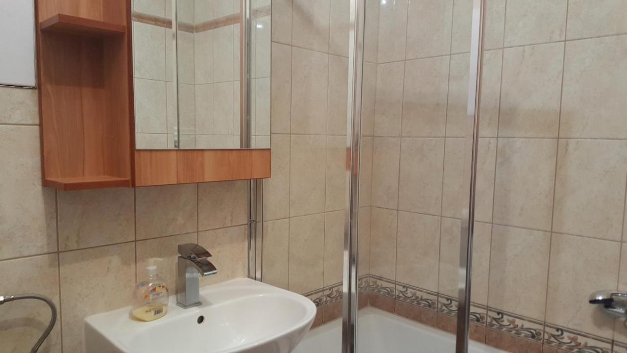 Safari Apartman Hajdúszoboszló Dış mekan fotoğraf